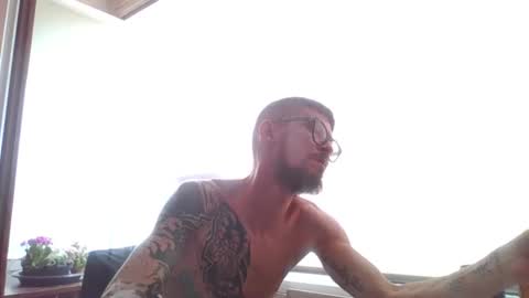 Snapshot of your_kingsex chatting on April 2026 05:10:01 PM your_kingsex online show from April 2026 05:10:01 PM