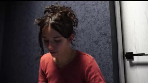 Meri  online show from October 2025 08:33:02 PM