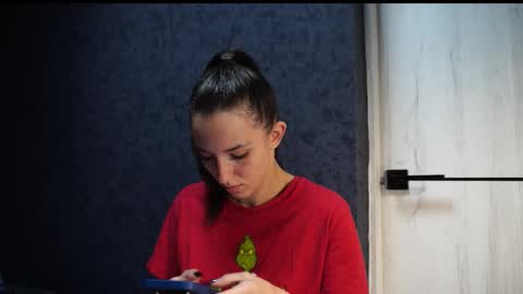 Meri  online show from November 2025 09:03:01 PM