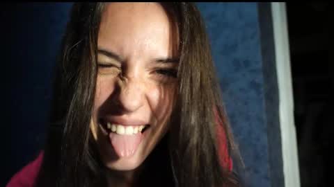 Meri  online show from November 2025 09:15:01 PM