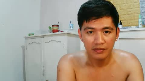 Snapshot of your_love_miaka chatting on April 2026 12:05:02 AM your_love_miaka online show from April 2026 12:05:02 AM