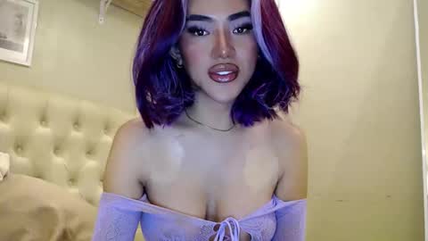 Snapshot of your_pov chatting on April 2026 10:30:02 AM Lena online show from April 2026 10:30:02 AM