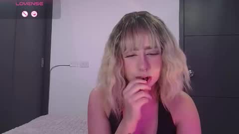 your_rosalie online show from September 2025 04:45:02 AM