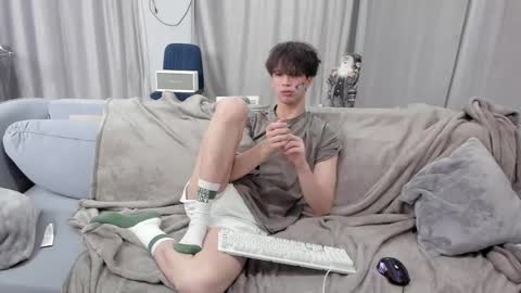 your_shy_guy online show from March 2025 10:42:01 PM