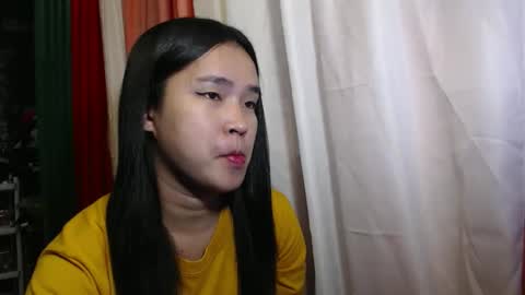 your_twinkletoes18 online show from November 2025 04:19:02 PM