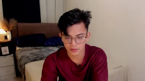 yourasian_bradley online show from March 2025 02:26:01 PM