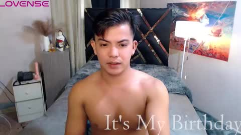 yourasian_bradley online show from September 2025 02:49:02 AM