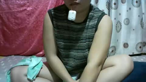 yourasian_lover29 online show from February 2026 12:30:01 PM