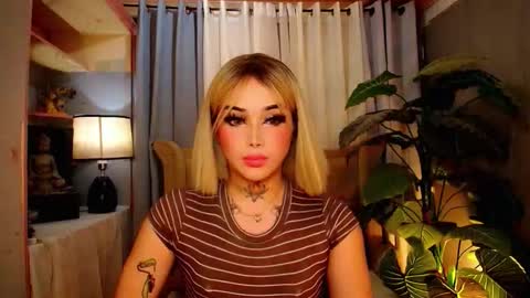 kim online show from November 2025 11:10:02 AM