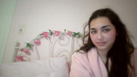 yourbella37 online show from May 2026 07:52:01 PM