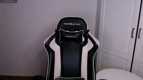 Snapshot of yourbilly chatting on April 2026 01:14:01 AM Billy online show from April 2026 01:14:01 AM