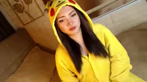 JEN  online show from December 2025 02:36:02 PM