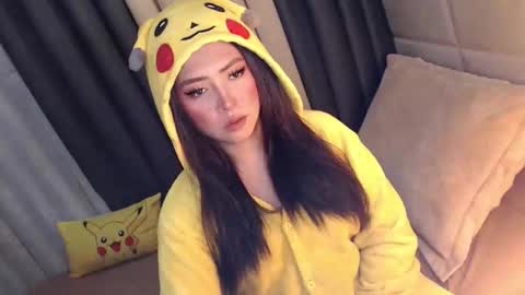 Snapshot of yourdevilsweettsx chatting on March 2026 09:25:01 AM JEN online show from March 2026 09:25:01 AM