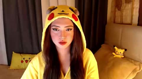 Snapshot of yourdevilsweettsx chatting on April 2026 11:03:02 AM JEN online show from April 2026 11:03:02 AM