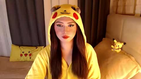 Snapshot of yourdevilsweettsx chatting on April 2026 12:39:01 PM JEN online show from April 2026 12:39:01 PM