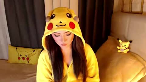 Snapshot of yourdevilsweettsx chatting on April 2026 11:20:01 AM JEN online show from April 2026 11:20:01 AM