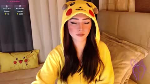 Snapshot of yourdevilsweettsx chatting on May 2026 10:53:01 AM JEN online show from May 2026 10:53:01 AM