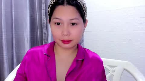 Snapshot of yourdirtyangels chatting on April 2026 07:45:01 AM 3hi im Angel glad to see you 3 online show from April 2026 07:45:01 AM