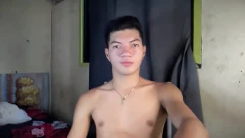 Snapshot of yourdreamboy_nash chatting on February 2026 07:03:02 AM NASH online show from February 2026 07:03:02 AM