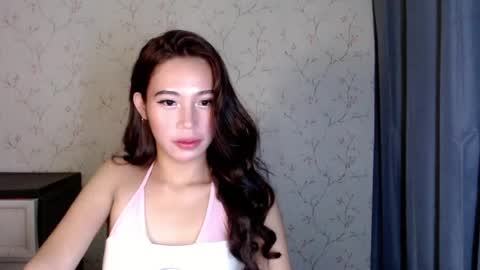 Snapshot of yourdreamgirlgwen chatting on August 2026 02:08:01 PM GWENI online show from August 2026 02:08:01 PM