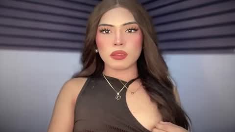 Snapshot of yourehot_pretty chatting on April 2026 02:12:02 PM Do read my bio online show from April 2026 02:12:02 PM