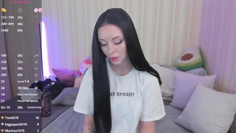 Mary online show from December 2024 10:13:01 AM