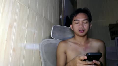 Snapshot of yourfantasyboyjr chatting on October 2025 07:37:01 PM i am your dream boy  JR  online show from October 2025 07:37:01 PM