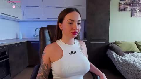 Sue online show from February 2025 10:21:02 AM