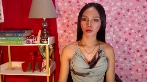 RICCIE MAE online show from November 2025 03:30:02 AM