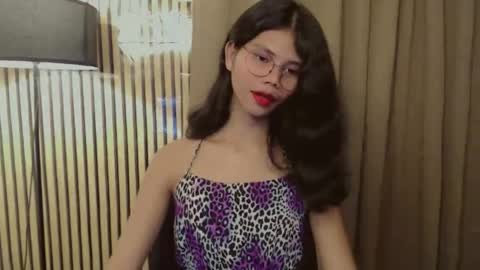 Snapshot of yourfavoratevivian chatting on October 2025 01:57:02 PM Vivian online show from October 2025 01:57:02 PM