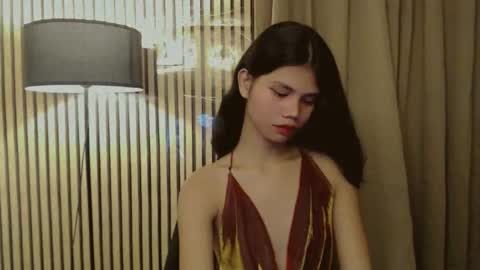 Snapshot of yourfavoratevivian chatting on November 2025 09:59:01 PM Vivian online show from November 2025 09:59:01 PM