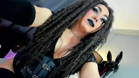  not into STINGY and CHEAP people online show from November 2025 02:23:02 AM