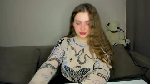 Snapshot of yourgem__ chatting on April 2026 01:00:02 PM yourgem__ online show from April 2026 01:00:02 PM