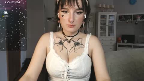 Snapshot of yourhanna_ chatting on October 2025 01:56:02 PM hanna online show from October 2025 01:56:02 PM