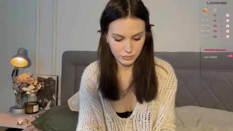 Aida online show from December 2024 07:31:01 AM