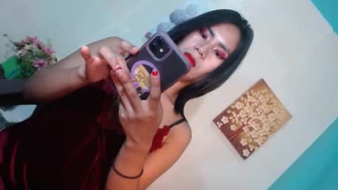 Mauie  online show from January 2025 08:34:02 PM