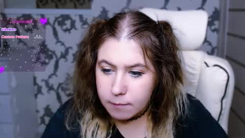 Snapshot of yourkarma_2_0 chatting on October 2025 05:59:02 PM Karma online show from October 2025 05:59:02 PM