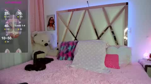 michellHi guys Ill be away from CB for a couple of months I hope to be back by then I love you so muchig yourlilo24 online show from September 2025 05:22:01 AM