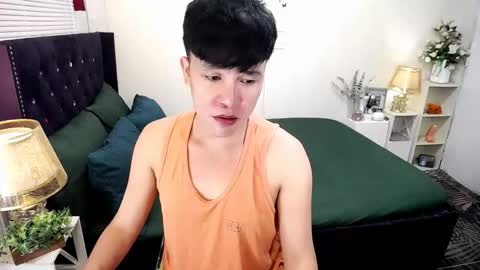 --               online show from September 2025 12:38:01 AM