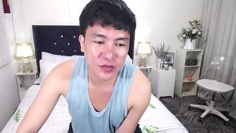 Snapshot of yourlivingonurdream chatting on January 2026 03:21:01 AM -- online show from January 2026 03:21:01 AM