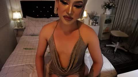 Snapshot of yourlivingonurdream chatting on February 2026 10:26:01 PM -- online show from February 2026 10:26:01 PM