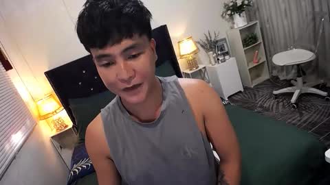 Snapshot of yourlivingonurdream chatting on March 2026 02:28:01 AM -- online show from March 2026 02:28:01 AM