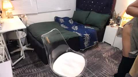 Snapshot of yourlivingonurdream chatting on March 2026 05:07:01 AM -- online show from March 2026 05:07:01 AM