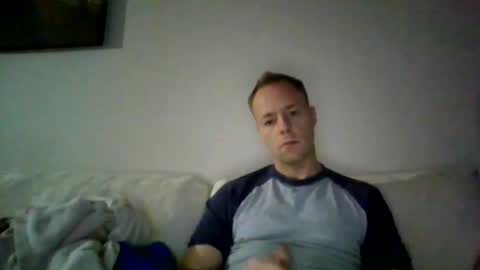 Snapshot of yourlove8523 chatting on November 2025 06:35:02 AM yourlove8523 online show from November 2025 06:35:02 AM