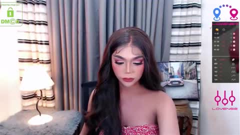 CHARLOTTE online show from October 2025 06:48:01 PM