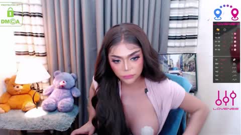 CHARLOTTE online show from October 2025 09:12:02 PM