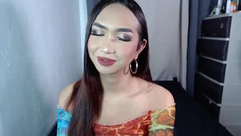 yourlovebella88 online show from March 2025 02:53:02 PM