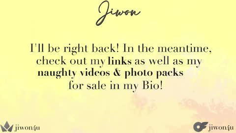 Snapshot of yourlovelykgirlfriend chatting on June 2026 06:32:02 PM J i w o n online show from June 2026 06:32:02 PM