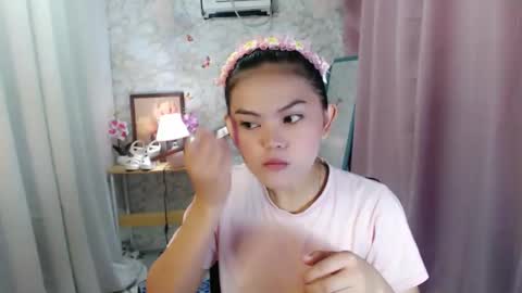 your lovely Dina online show from December 2025 02:28:01 AM