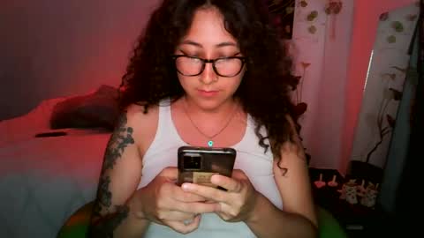 Snapshot of yourownerserena chatting on February 2025 04:26:02 AM Serena online show from February 2025 04:26:02 AM